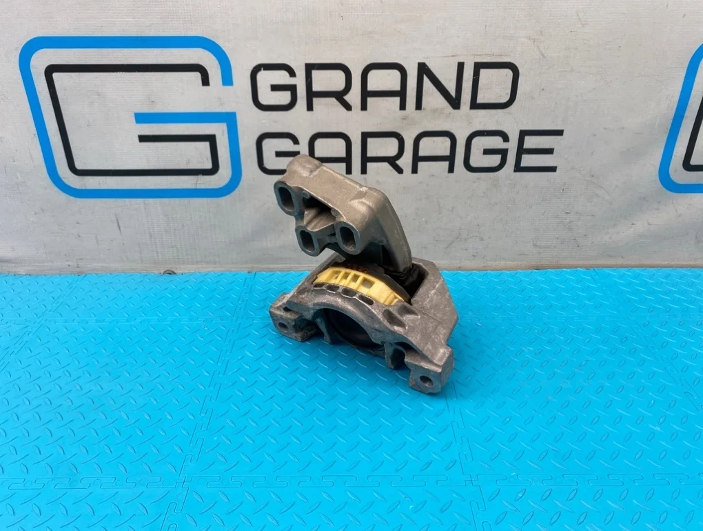 Кронштейн АКПП Mercedes-Benz B-Class 2012 A2462400617 W246 270.910 1.6, левый