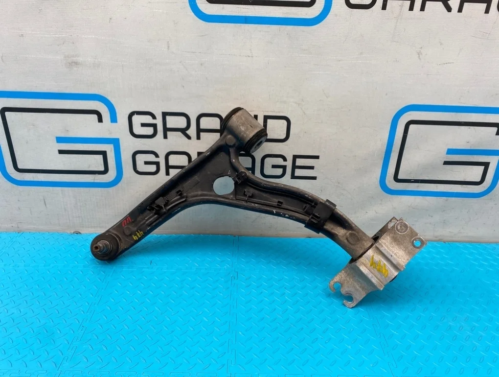 Рычаг Mercedes-Benz B-Class 2013 A2463304700 W246 270.910 1.6, передний левый