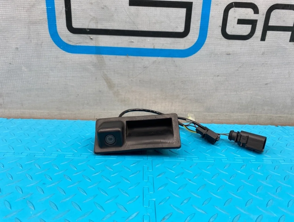 Камера заднего вида Porsche Cayenne 2011 7P5827566C 958 M55.02 3.6