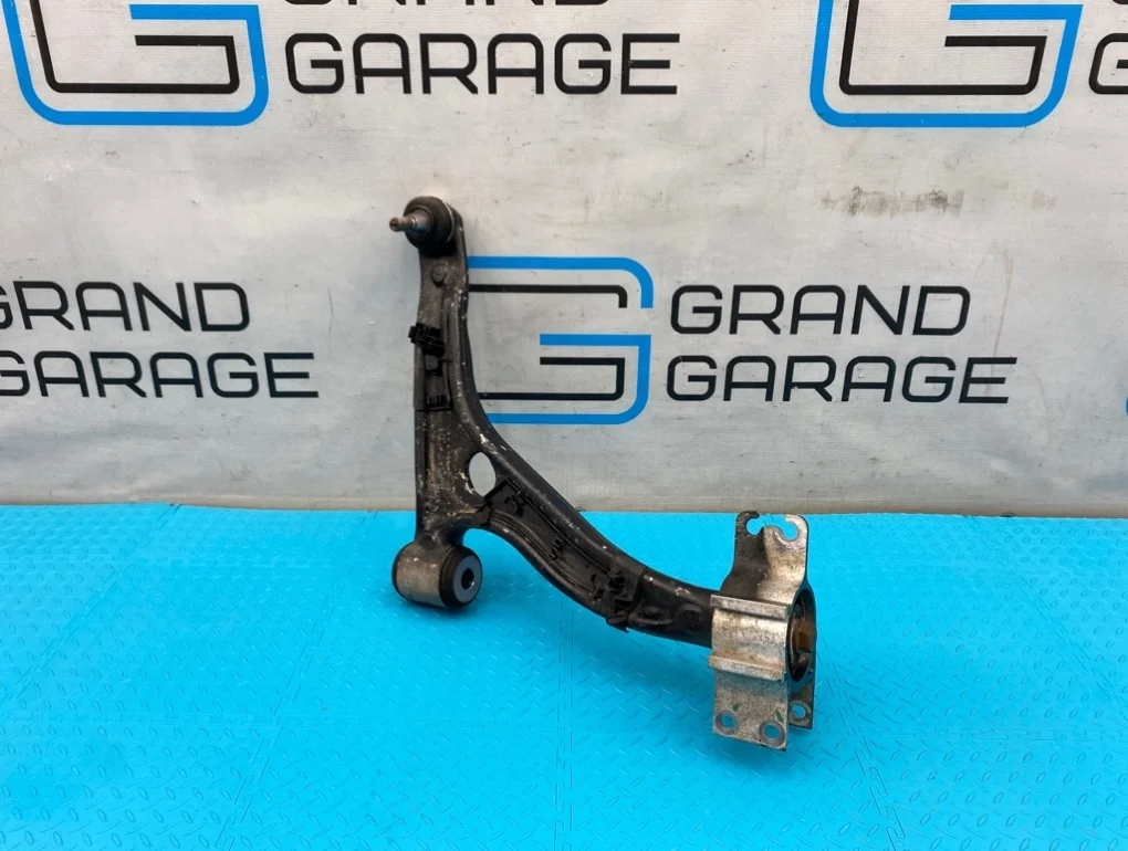 Рычаг Mercedes-Benz Cla-Class 2013 A2463304800 C117 270.920 2.0, передний правый