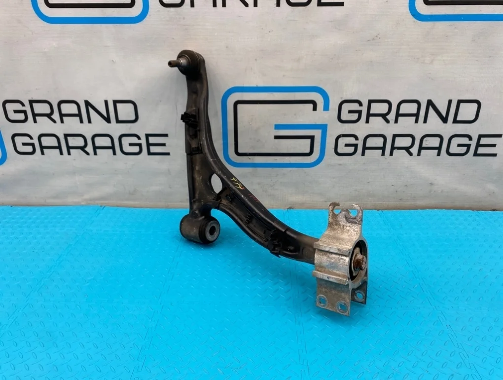 Рычаг Mercedes-Benz B-Class 2013 A2463304800 W246 270.910 1.6, передний правый