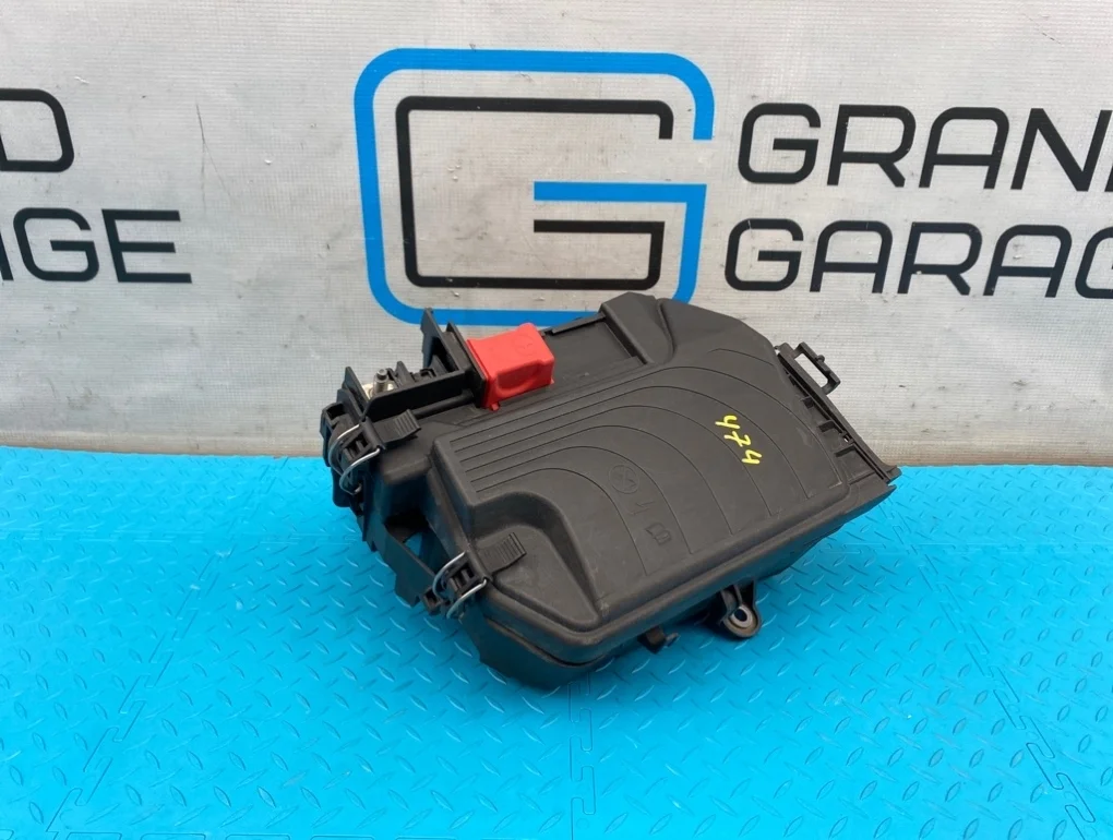 Блок предохранителей Mercedes-Benz B-Class 2013 A2465400024 W246 270.910 1.6