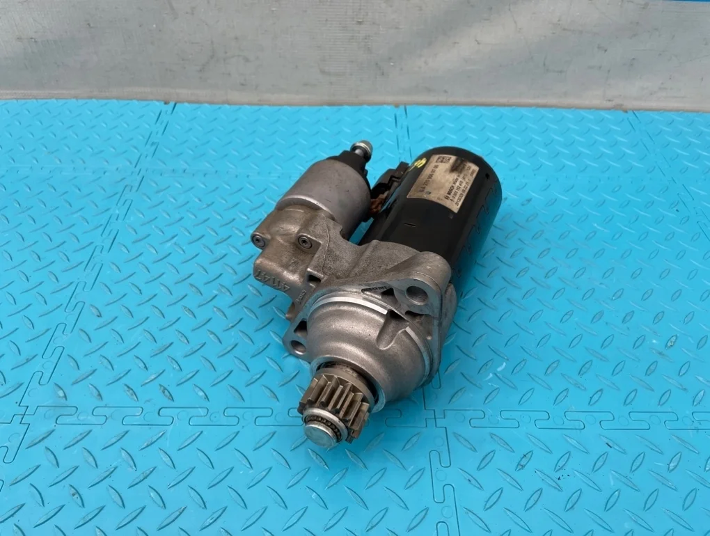 Стартер Mercedes-Benz B-Class 2012 A2709060700 W246 270.910 1.6