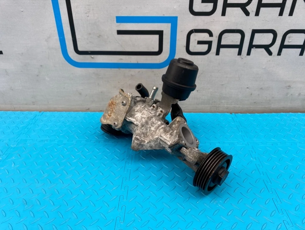 Насос водяной (помпа) Mercedes-Benz B-Class 2013 A2702000801 W246 270.910 1.6