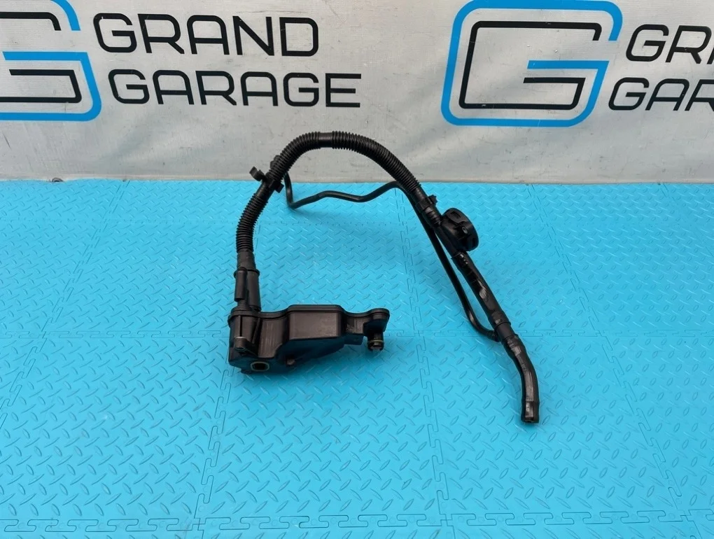 Маслоотделитель Mercedes-Benz Cla-Class 2013 A2700105401 C117 270.920 2.0