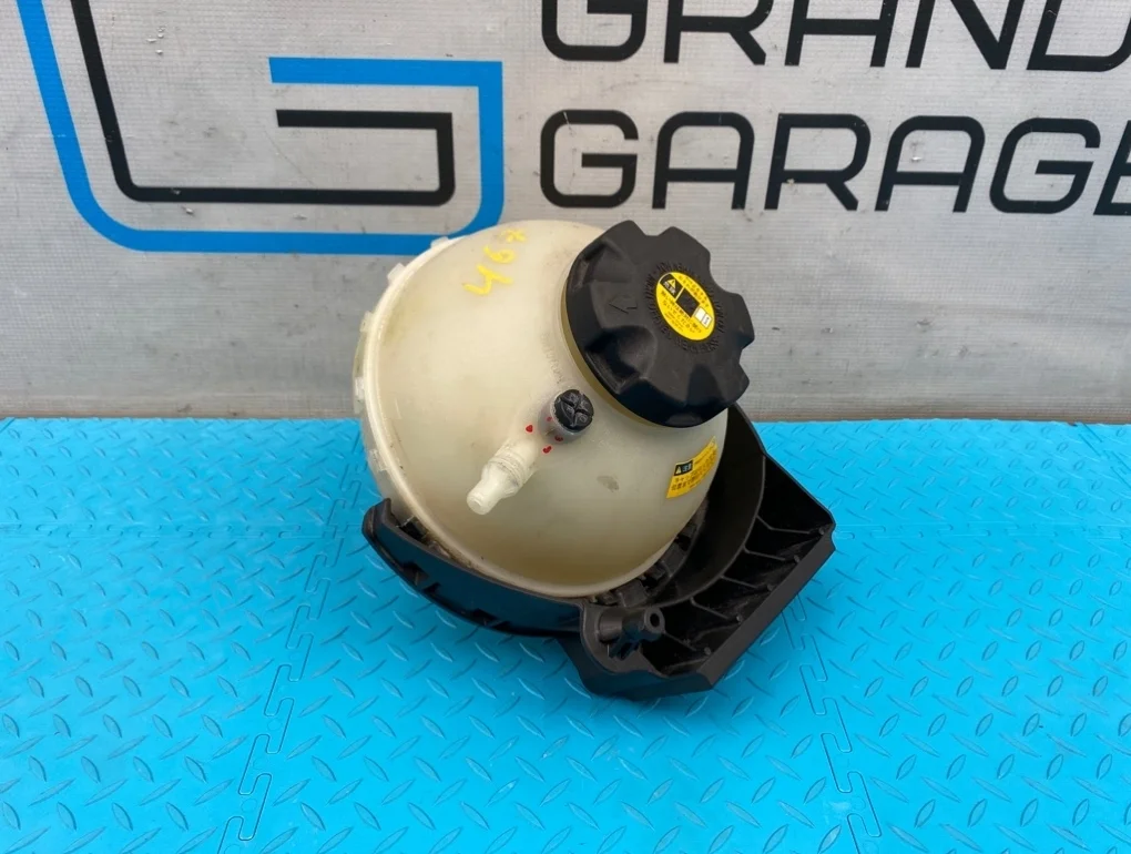 Бачок расширительный Bmw 3-Series 2013 17137642158 F30 N20B20B 2.0