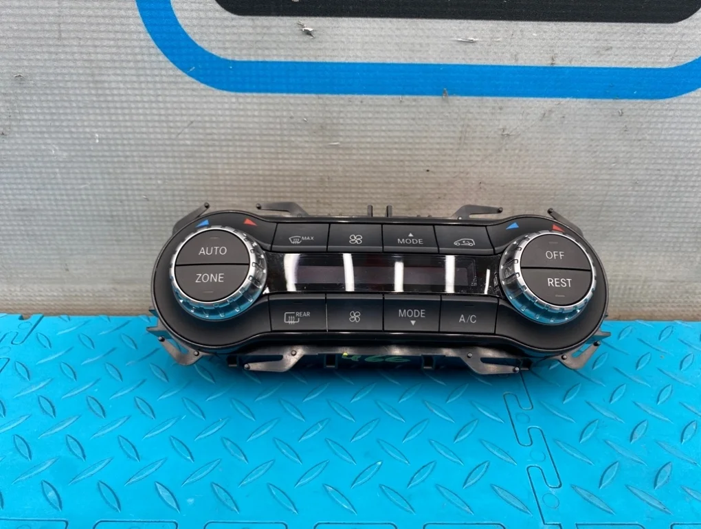 Блок климата Mercedes-Benz B-Class 2012 A2469003816 W246 270.910 1.6