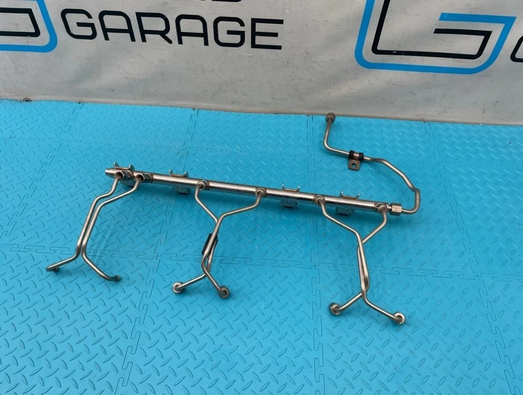 Рампа топливная Bmw 5-Series 2010 13537576779 F07 N55B30A 3.0