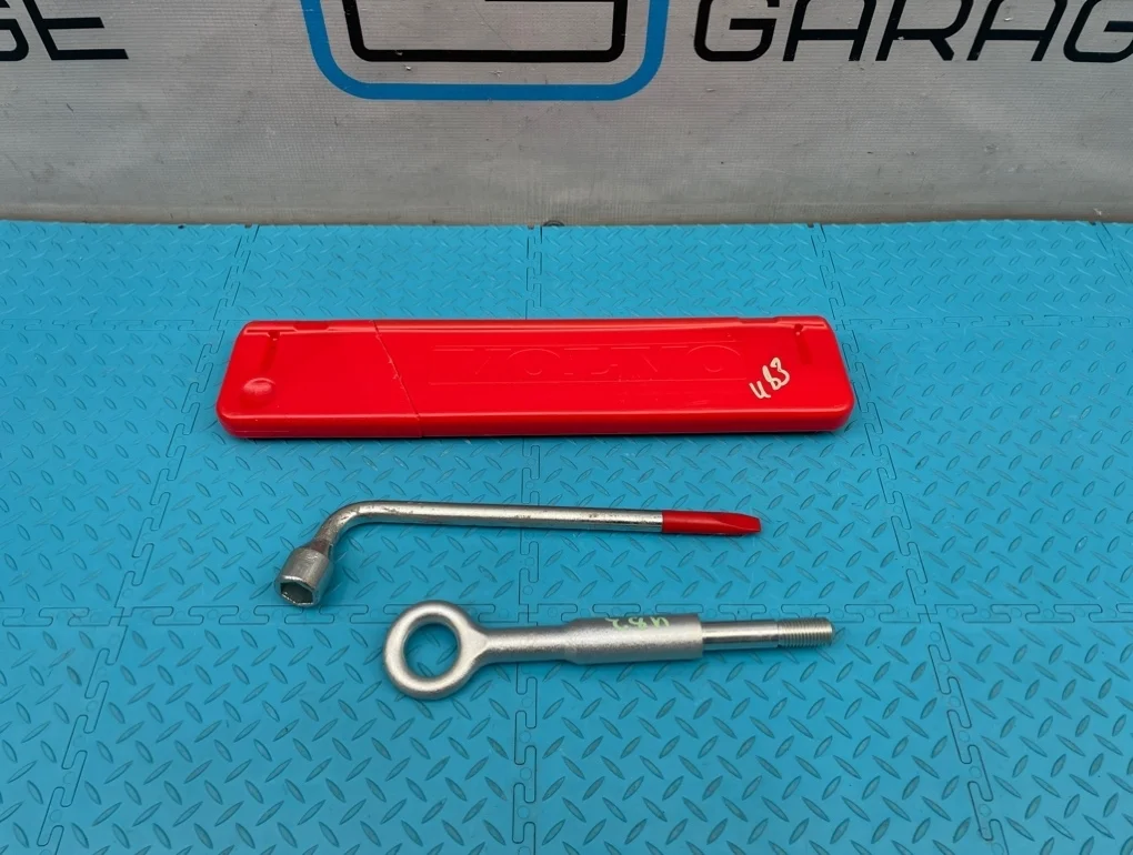 Набор инструментов Volvo Xc70 2007 31377845 BZ B6324S 3.2