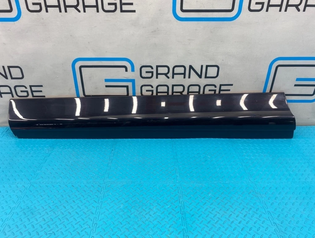 Молдинг двери Audi Q7 2011 4L0853959F 4LB CJTC 3.0, передний левый