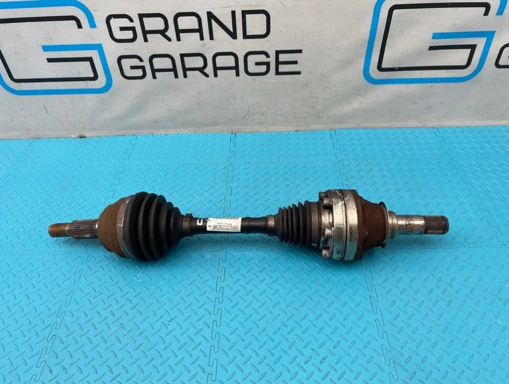 Привод Volkswagen Touareg 2008 7L0407271F 7L6 BHK 3.6, передний правый