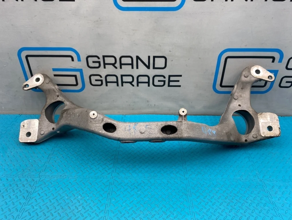 Балка передняя Audi Q7 2011 7P0199207 4LB CJTC 3.0