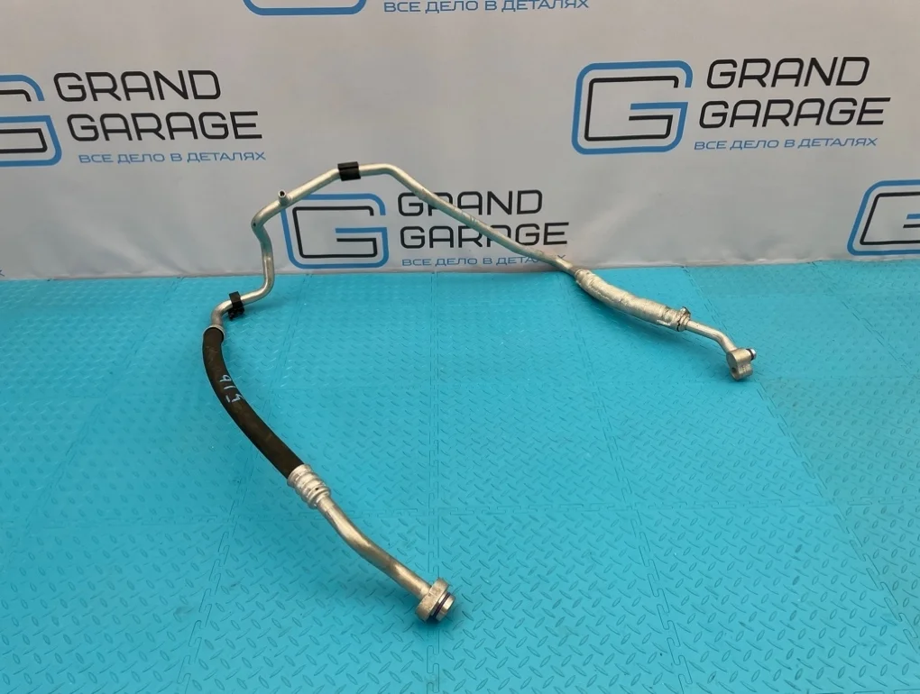 Трубка кондиционера Audi Q3 2012 8U0820743D 8UB CPSA 2.0