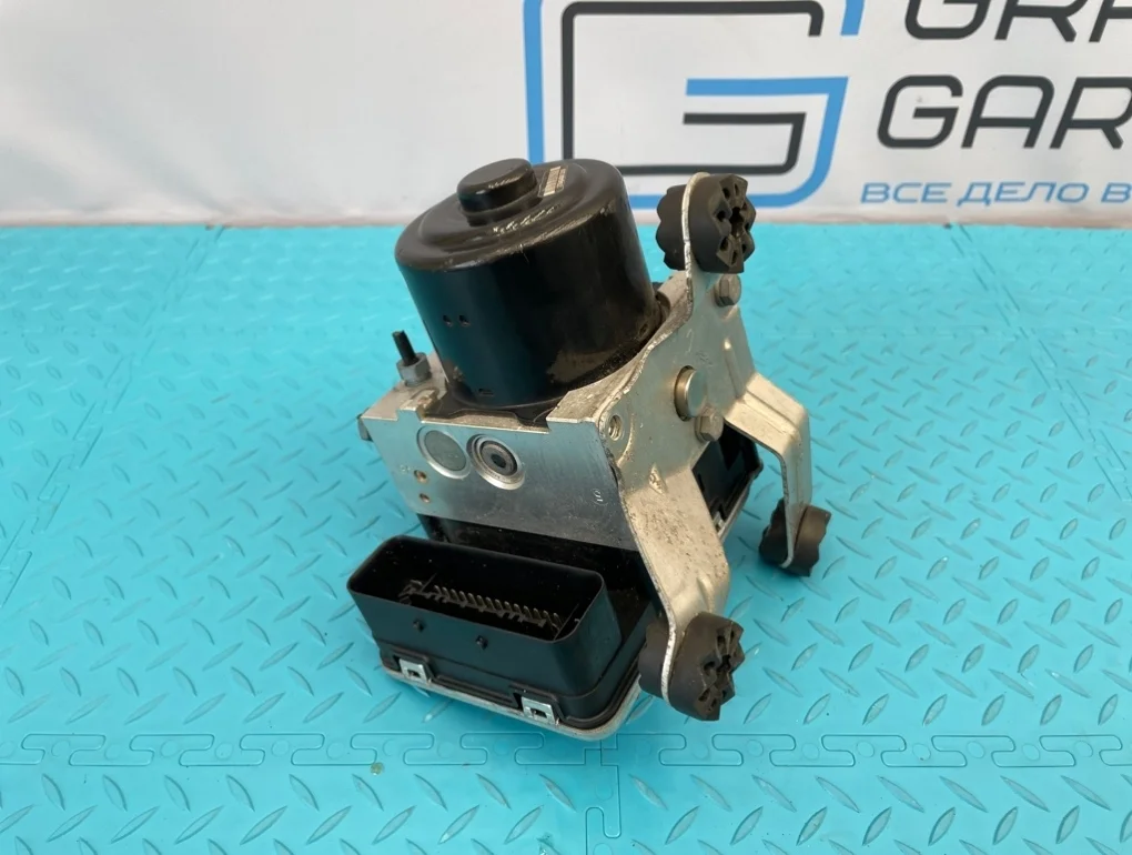 Блок ABS Bmw X3 2011 34516881325 F25 N52B30A 3.0