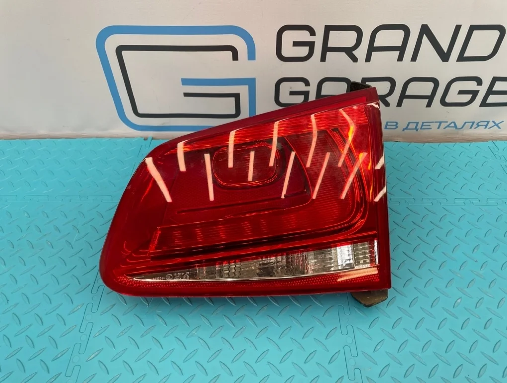 Фонарь Volkswagen Touareg 2012 7P6945094C 7P5 CGRA 3.6, задний правый