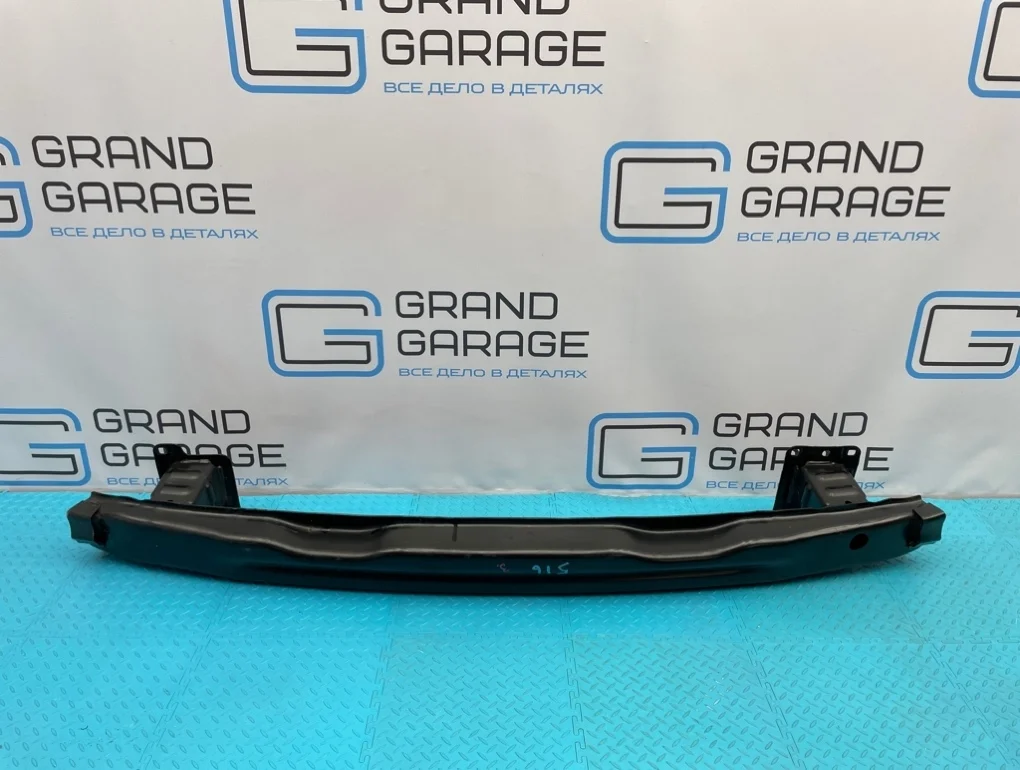 Усилитель бампера Audi Q3 2012 8U0807309D 8UB CPSA 2.0, задний