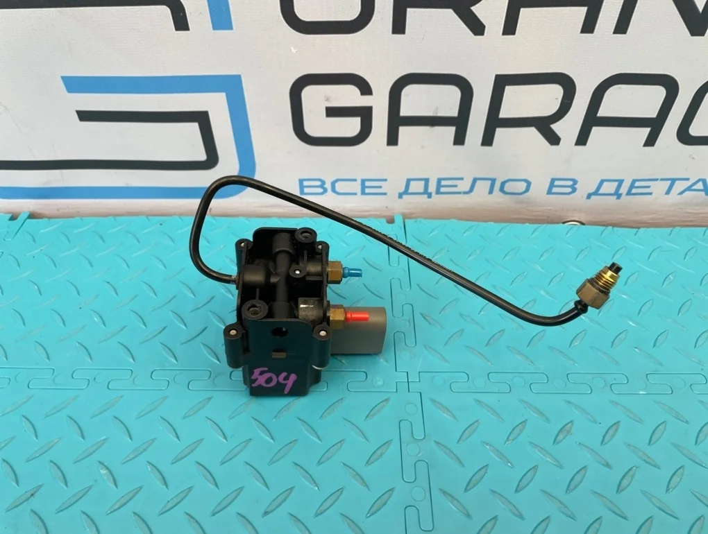 Блок клапанов пневмоподвески Bmw X5 2009 EBMV0586A E70 N52B30AF 3.0