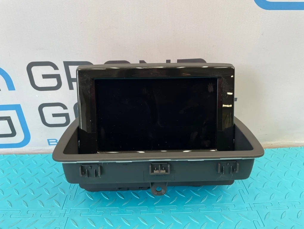 Монитор Audi Q3 2012 8U0857273A 8UB CPSA 2.0