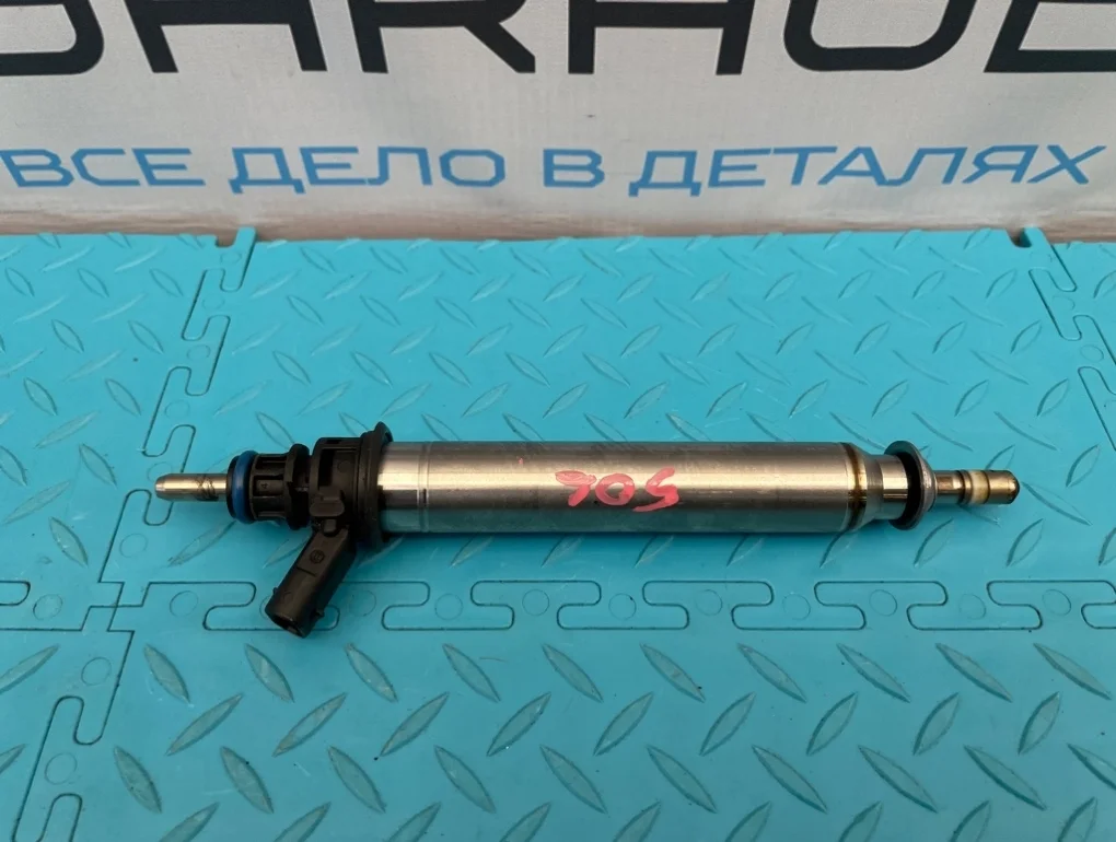 Форсунка топливная Mercedes-Benz B-Class 2012 A2780700687 W246 270.910 1.6