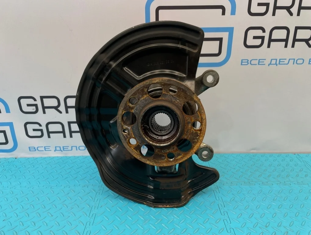 Кулак Mercedes-Benz B-Class 2012 A2463320200 W246 270.910 1.6, передний правый