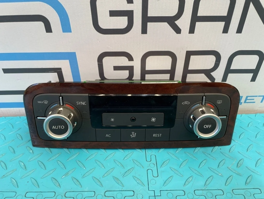 Блок климата Volkswagen Touareg 2012 7P6907040BA 7P5 CGRA 3.6