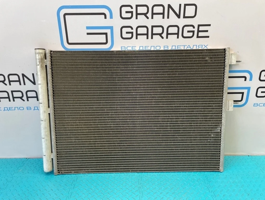 Радиатор кондиционера Mercedes-Benz A-Class 2012 A2465000054 W176 270.910 1.6