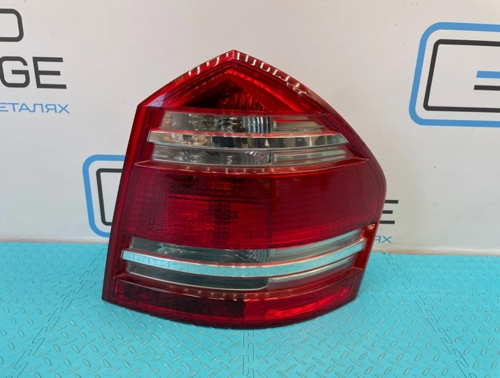 Фонарь Mercedes-Benz Gl-Class 2008 A1648204264 X164 273.923 4.7, задний правый