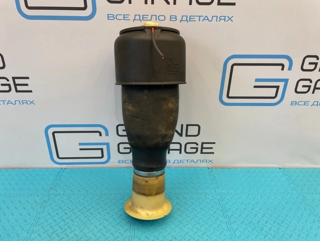 Пневмобаллон Bmw 5-Series 2012 37106781843 F11 N20B20B 2.0, задний