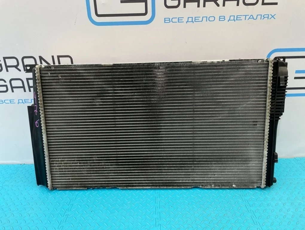 Радиатор охлаждения Bmw 3-Series 2013 17117618807 F30 N20B20B 2.0