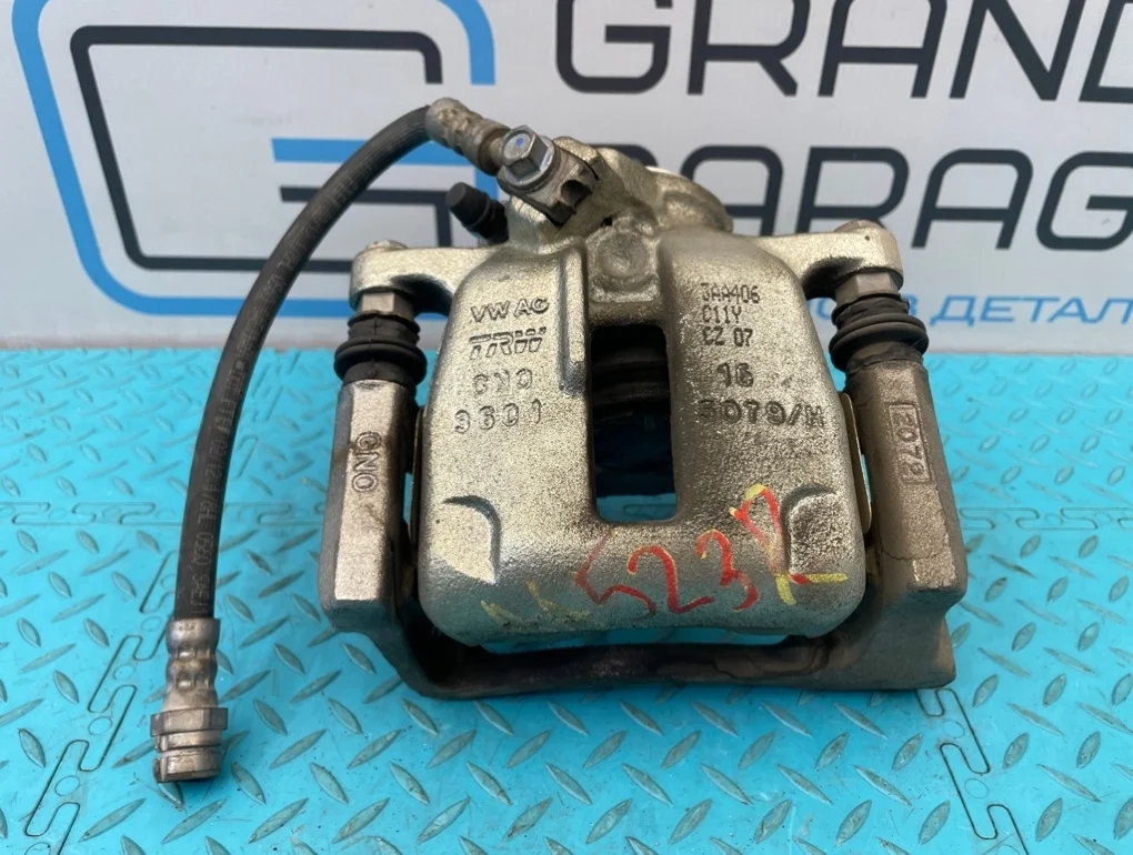 Суппорт Volkswagen Sharan 2012 5N0615404 7N1 CAVA 1.4, задний правый