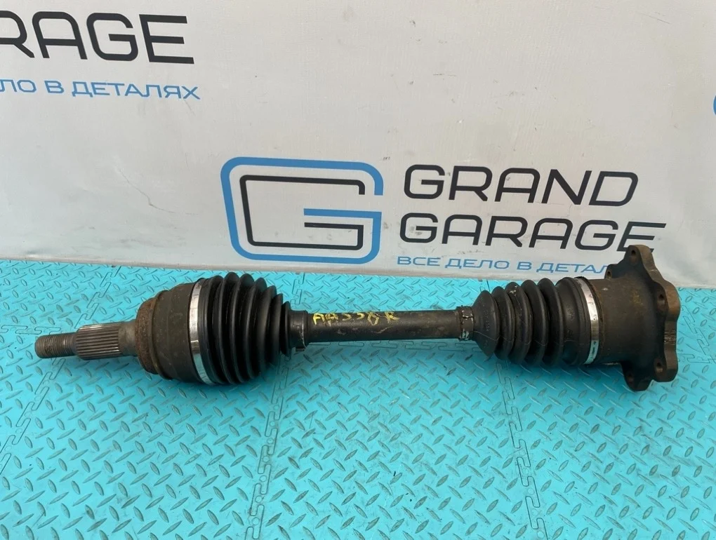 Привод Cadillac Escalade Iii 2007 85083496 GMT900 L92 6.2, передний