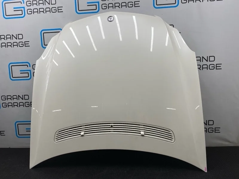 Капот Mercedes-Benz Cls-Class 2009 A2198800357 W219 272.964 3.5