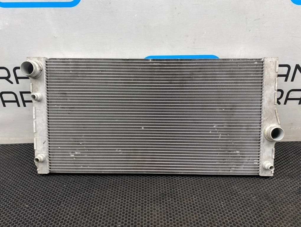 Радиатор охлаждения Bmw 7-Series 2010 17117562586 F01 N54B30A 3.0