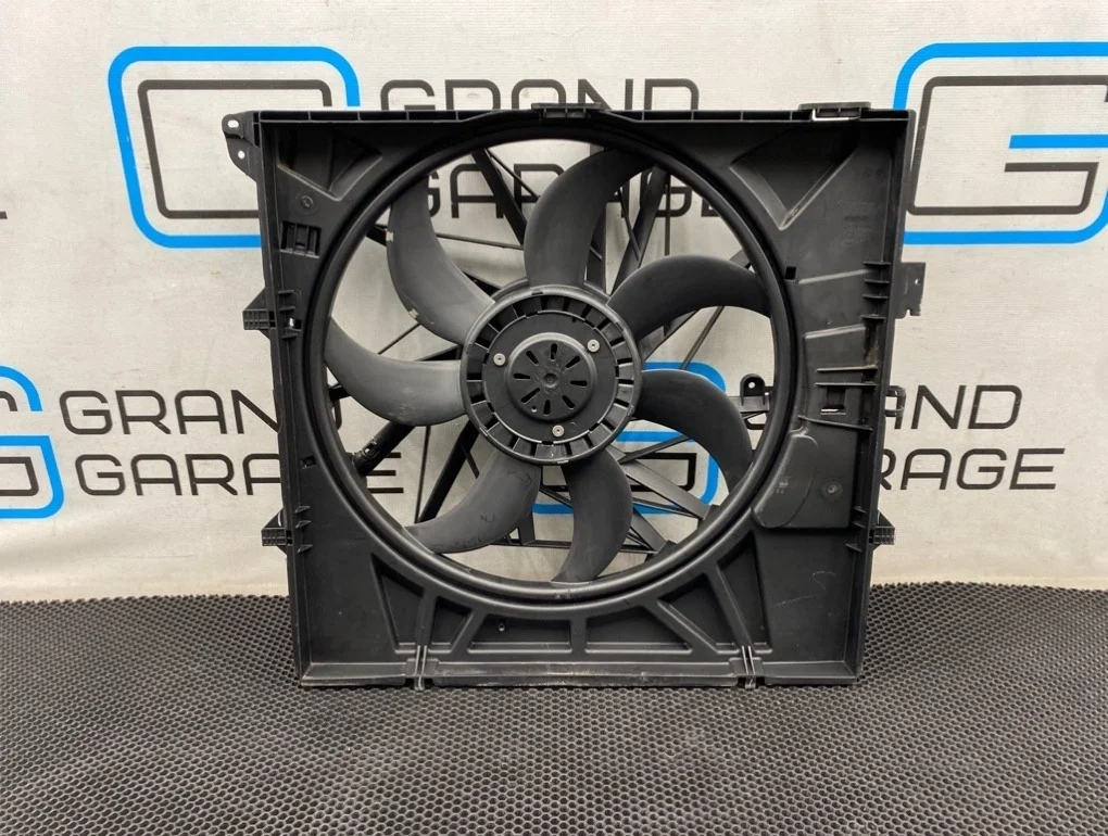 Вентилятор охлаждения Bmw X3 2011 17427593850 F25 N52B30A 3.0