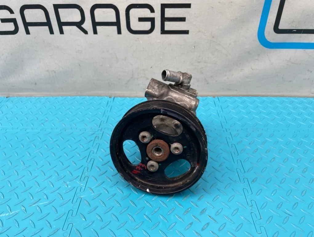 Насос ГУР Porsche Cayenne 2011 7P0422154A 958 M55.02 3.6