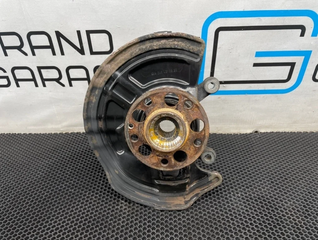 Кулак Mercedes-Benz B-Class 2013 A2463320200 W246 270.910 1.6, передний правый