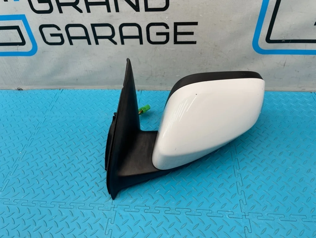 Зеркало Volvo Xc90 2007 31297439 C B6324S 3.2, левое