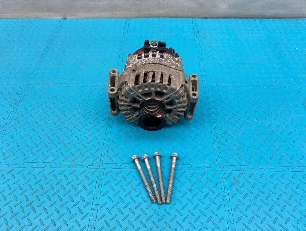 Генератор Mercedes-Benz E-Class 2011 A0141543302 W212 276.952 3.5