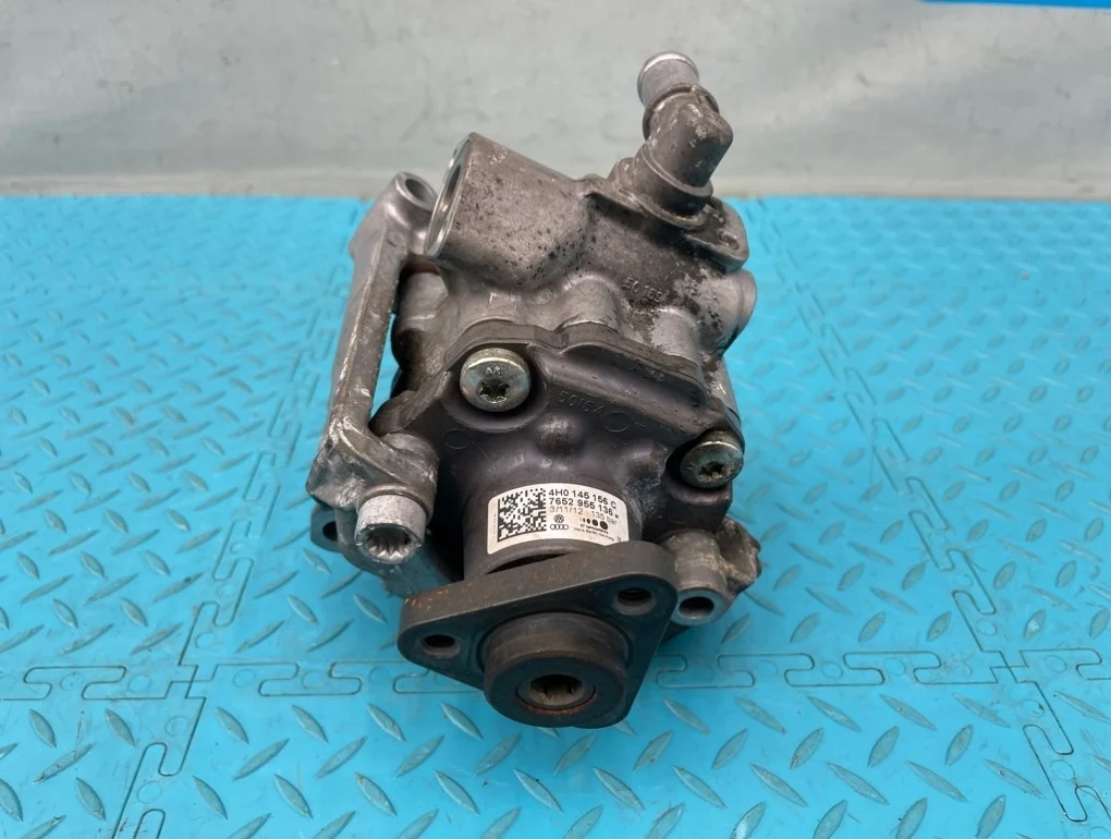 Насос ГУР Audi A8 2012 4H0145156C D4 CGWD 3.0