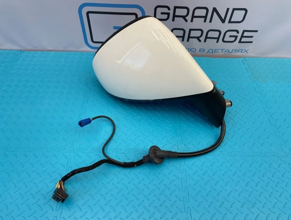 Зеркало Volkswagen Touareg 2012 7P6857508Q 7P5 CGRA 3.6, правое