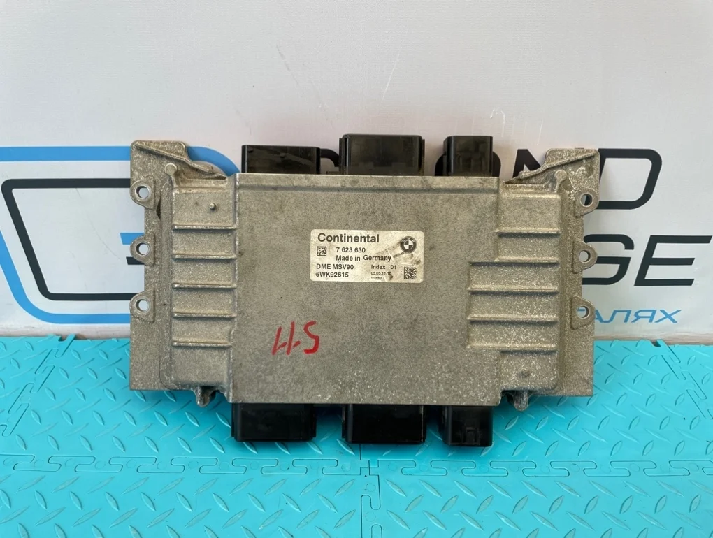 ЭБУ Bmw X3 2011 12147623630 F25 N52B30A 3.0