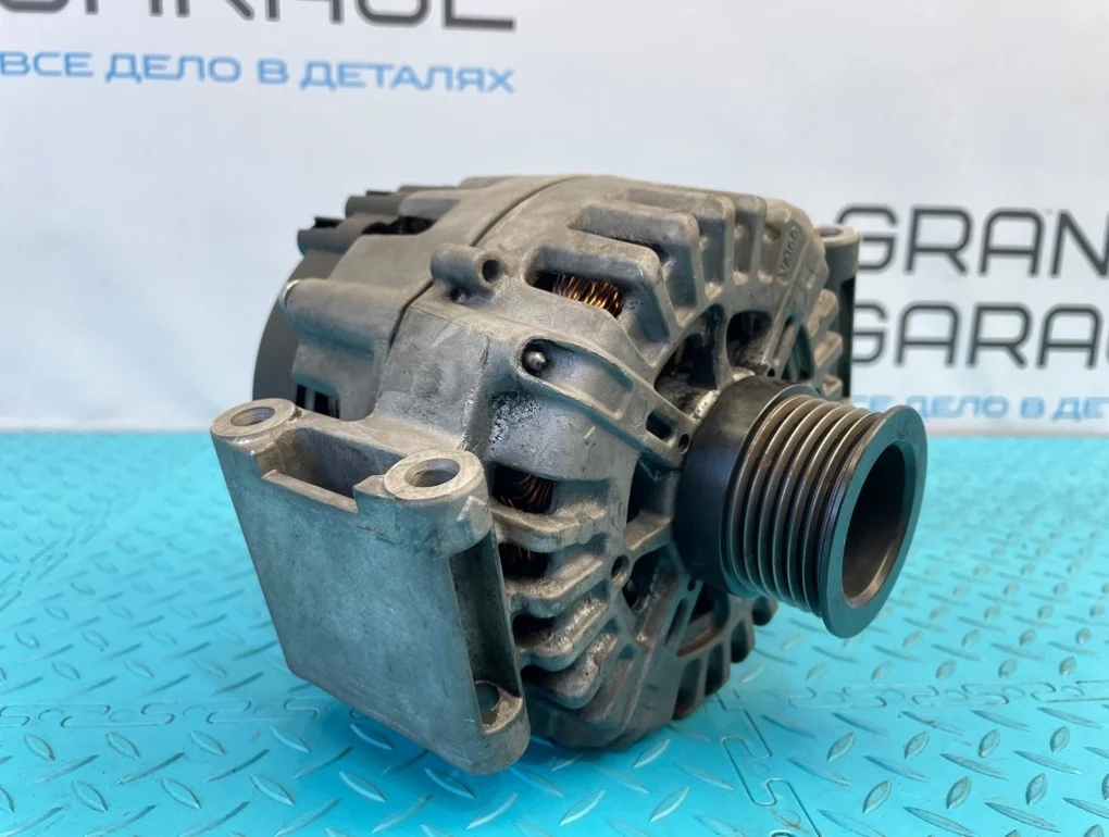 Генератор Mercedes-Benz E-Class 2012 A0141543302 W212 276.952 3.5