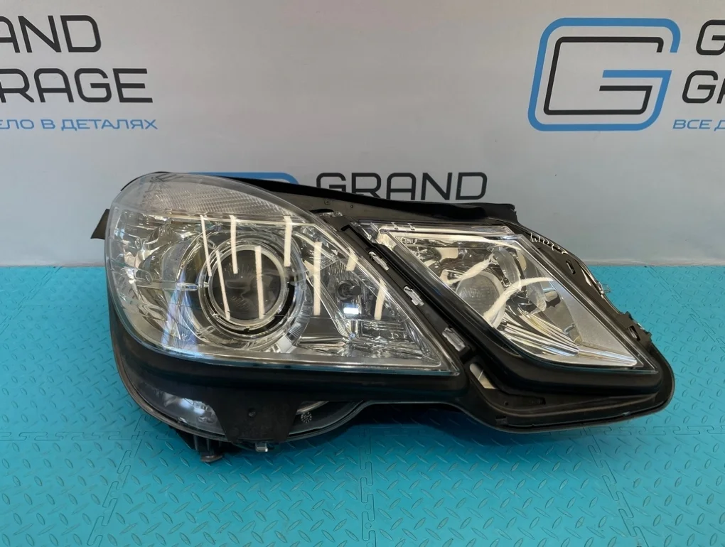 Фара Mercedes-Benz E-Class 2012 A2128202059 W212 276.952 3.5, правая