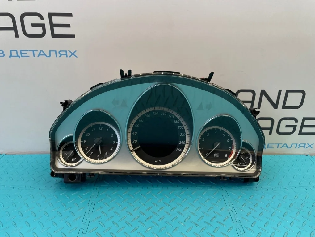 Панель приборов Mercedes-Benz E-Class 2012 A2129004013 W212 276.952 3.5