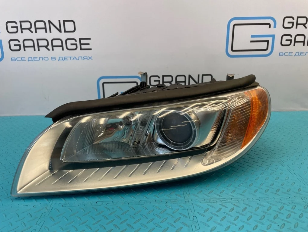 Фара Volvo Xc70 2007 31214170 BZ B6324S 3.2, левая