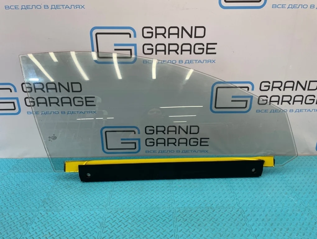 Стекло Mercedes-Benz Cl-Class 2009 A2167200218 W216 273.961 5.5, правое