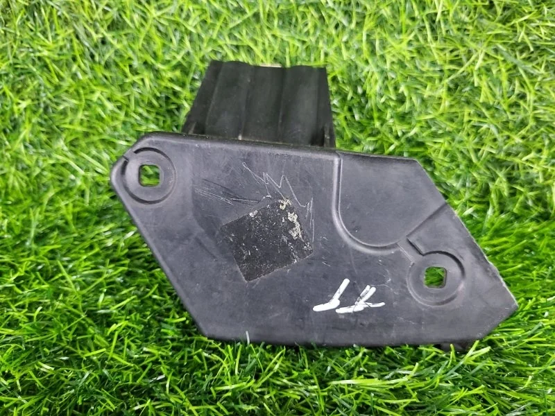 Направляющая заднего бампера Audi TT 2003 8N0807484A 8N AUQ 1.8T, задняя правая