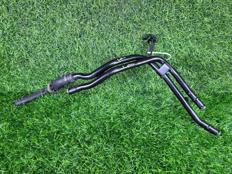 Патрубок системы охлаждения Audi A3 2011 1K0121109AK 8P CAX 1.4T