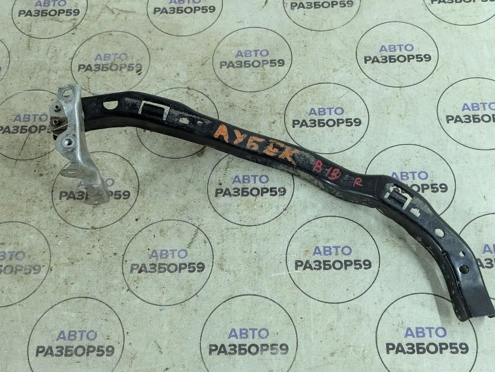 Кронштейн переднего бампера Subaru Outback BP (2003—2006)