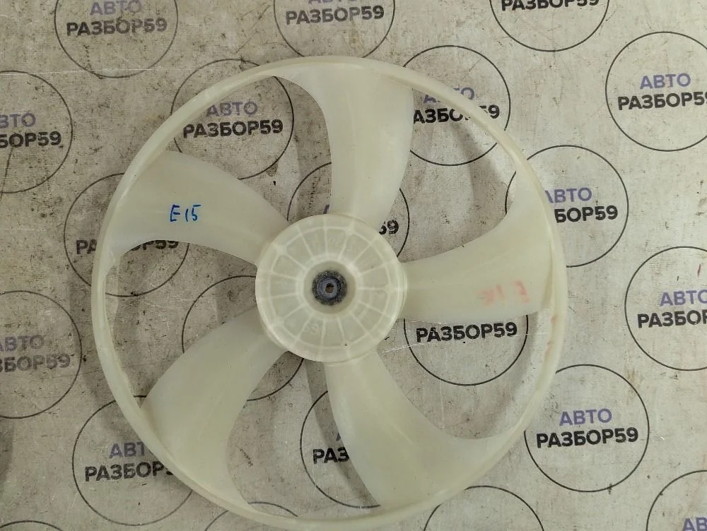 Крыльчатка вентилятора Toyota Auris E150 (2006—2010)
